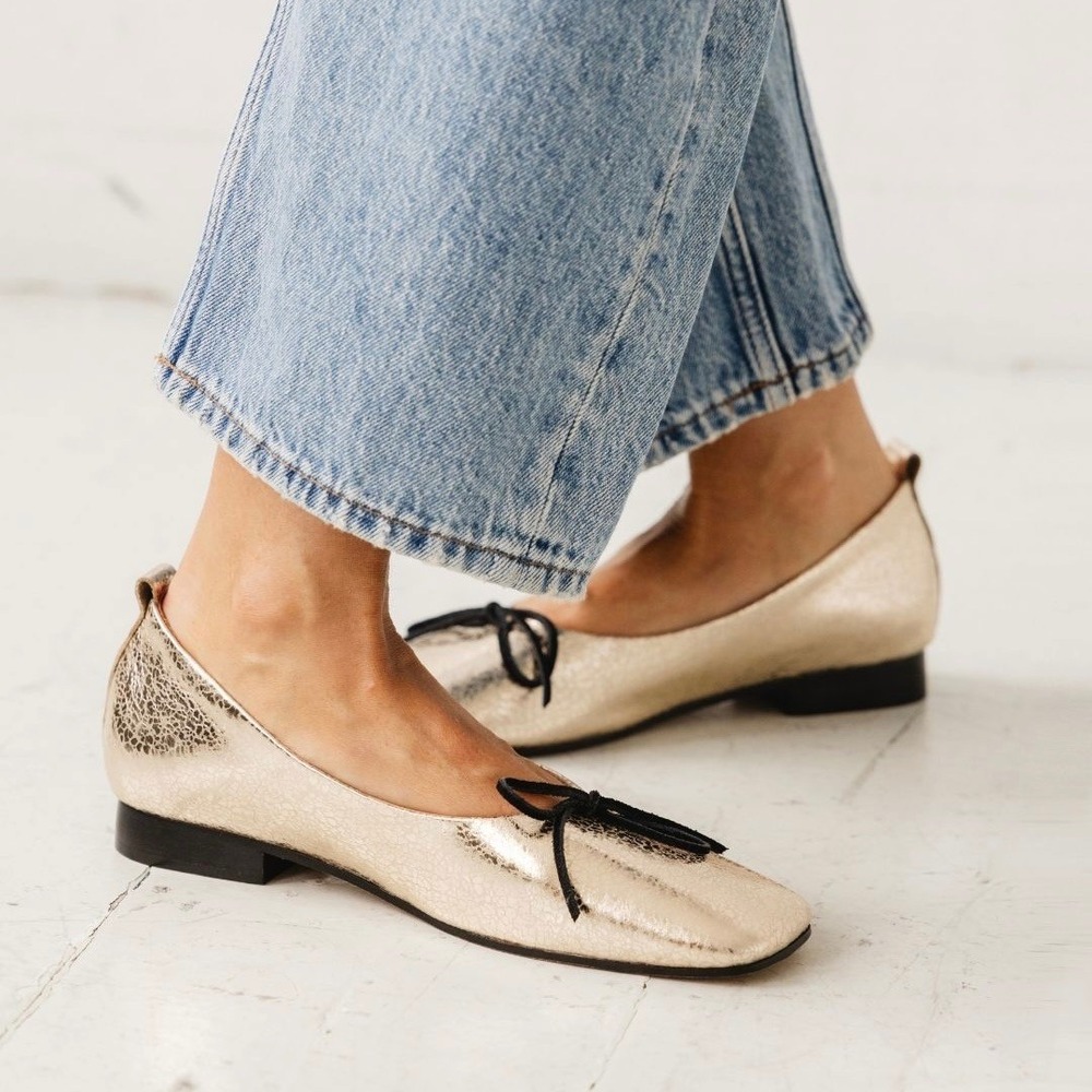 Either / Or Metallic Leather Square Toe Demi Ballet Flat Leather Gold 38